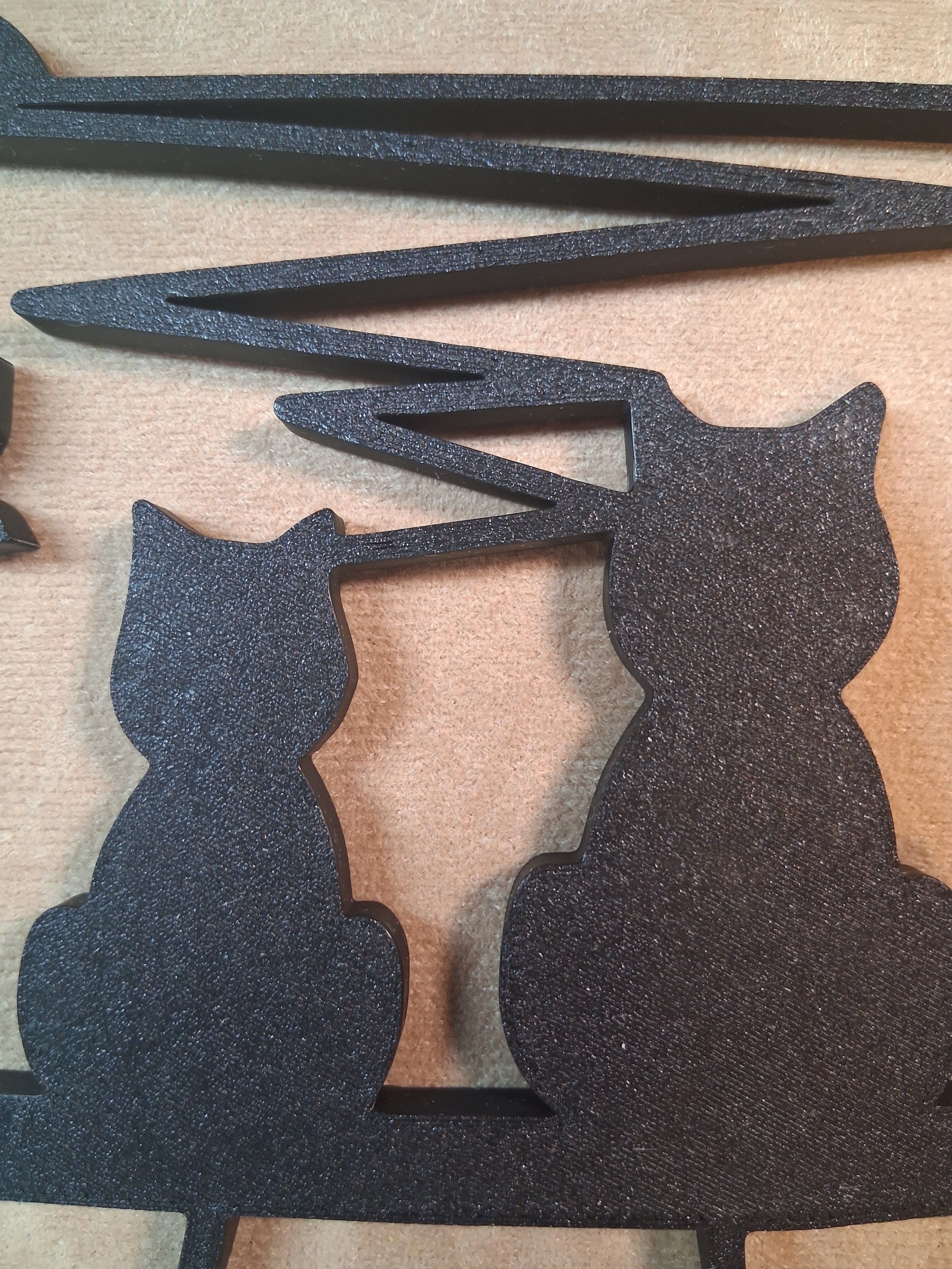 Wall Art 2 Cats Sitting in Tree 3D Printed