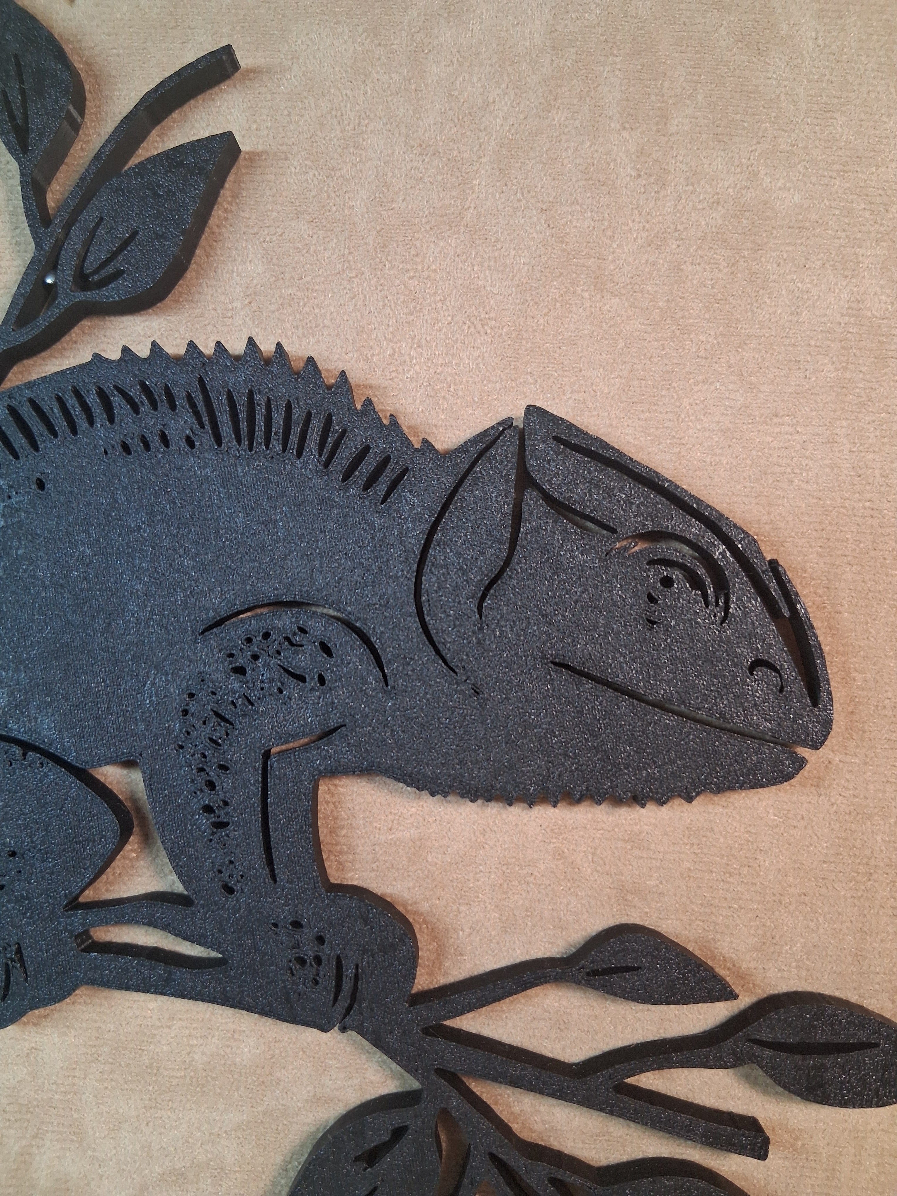 Wall Art Chameleon on Branch 3D Printed